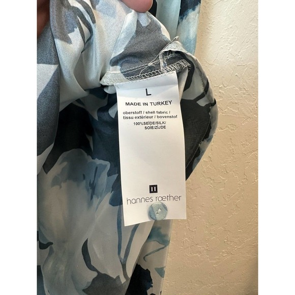 NWT Hannes Roether Long Sleeve 100% Silk Blue White Floral Blouse $485 (LARGE) - Picture 5 of 5